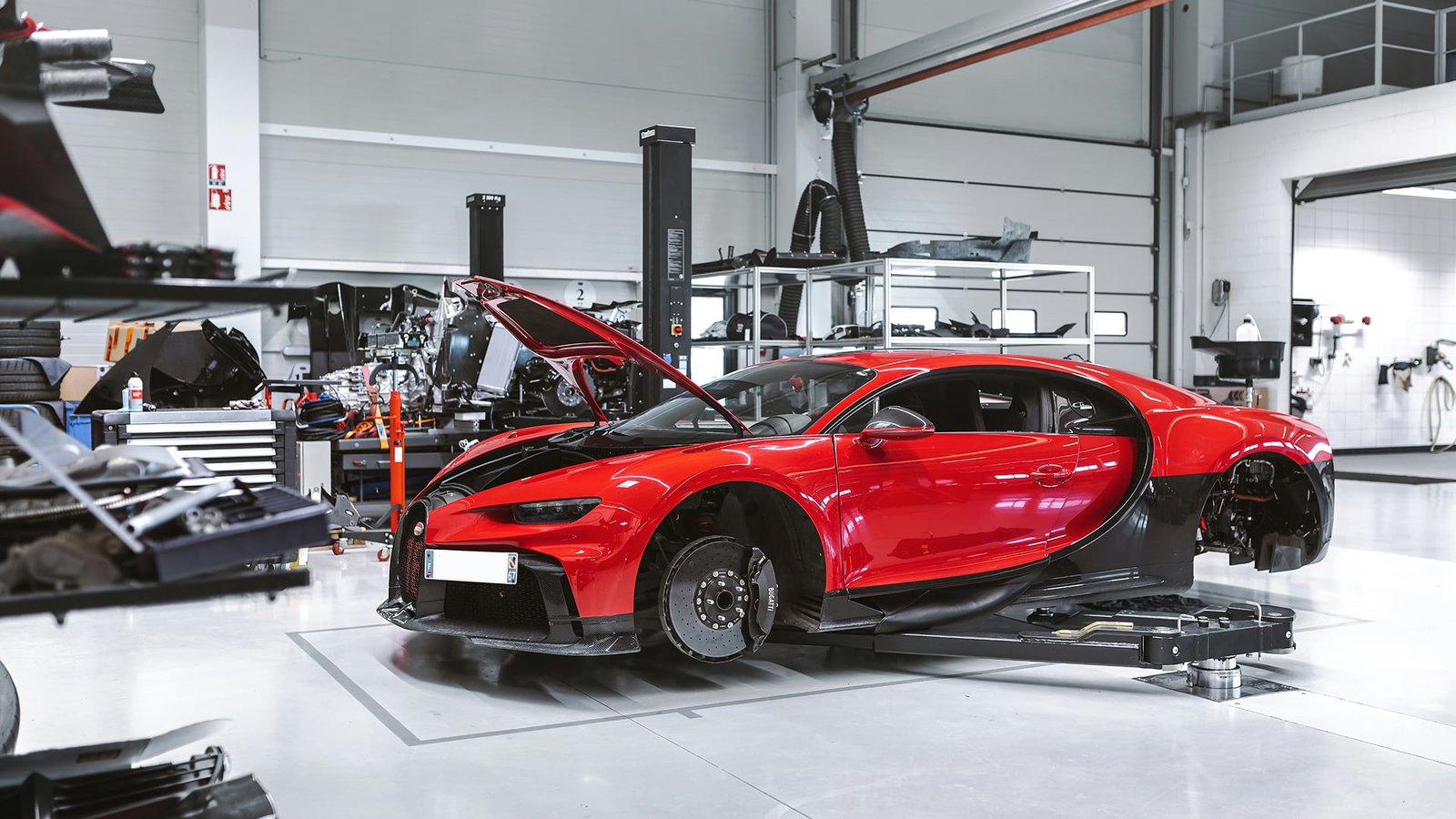 Read more about the article Trusted Luxury Car Garage Ras Al Khor for Repairs and Maintenance